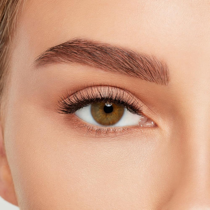 multiple style options within the naked line (420, 421, 422, 423, 424, 425, 427) for varied lash looks