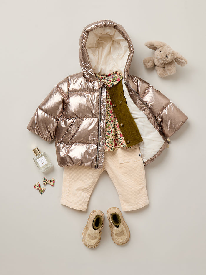 Blouse bébé Pompom en tissu Liberty smockée et brodée main en coton biologique
