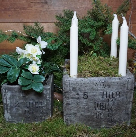 Kruka/låda Krönmått 5 liter - gjutformar (lätt begagnad)
