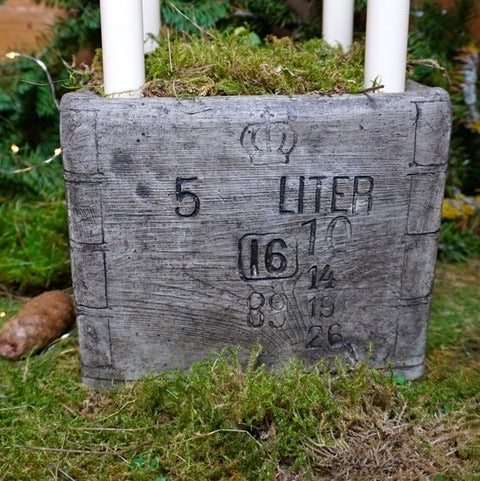 Kruka/låda Krönmått 5 liter - gjutformar (lätt begagnad)