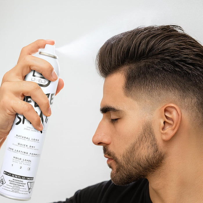 anti-humidity barrier that keeps hair lifted and frizz-free