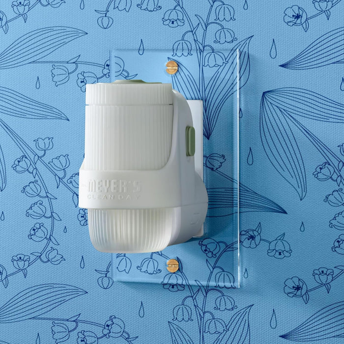 MRS. MEYER'S CLEAN DAY Aromatherapy Plug-In Warmer – Mindfulness & Personal Care Wellness