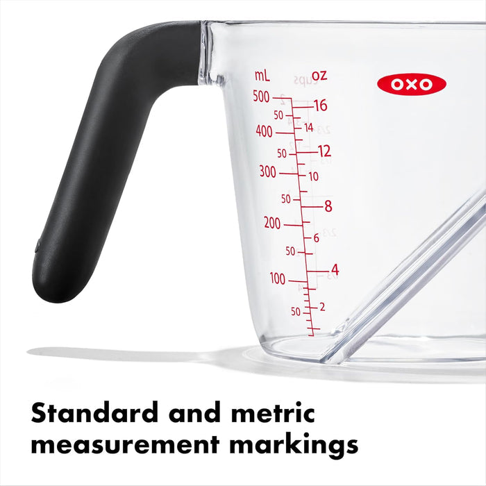 OXO Good Grips Angled Measuring Cup – Practical Birthday Gift for Bakers and Cooking Lovers