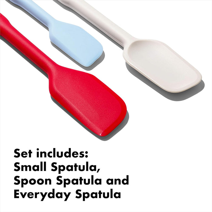 long handles with sturdy nylon core for rigidity and leverage